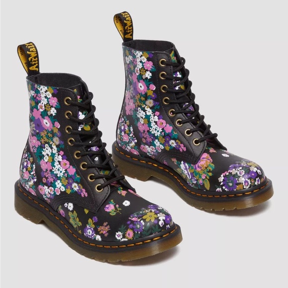 DR MARTENS 1460 Vintage Floral Leather Boots - Picture 2 of 11